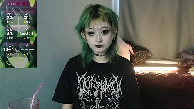 Snapshot of Milten-Trish chatting on March 14, 2026, 4:51 am Milten-Trish online show from March 14, 2026, 4:51 am