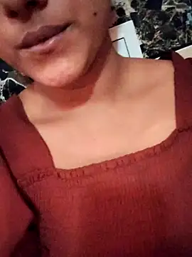 Babby girl08 online show from October 14, 2025, 9:10 am