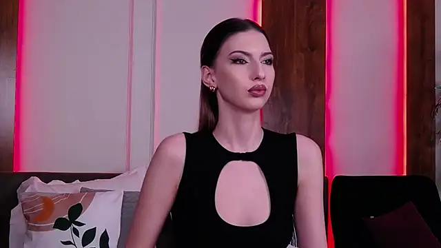 SkylerSpark online show from November 27, 2025, 8:42 pm