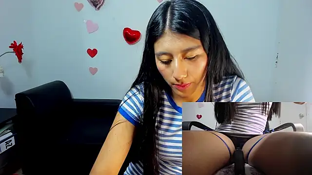 Snapshot of CarlaAlvez chatting on March 9, 2025, 9:03 pm CarlaAlvez online show from March 9, 2025, 9:03 pm