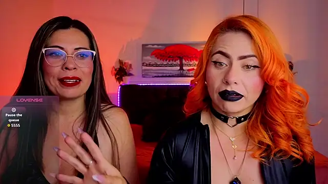 Snapshot of _lara1 chatting on November 5, 2025, 7:39 pm lara1 online show from November 5, 2025, 7:39 pm