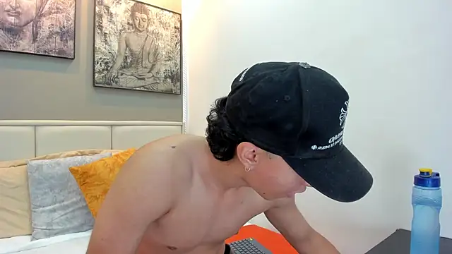 ricky backus online show from December 5, 2025, 4:38 pm