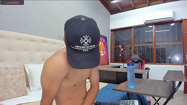 ricky backus online show from October 8, 2025, 11:23 am