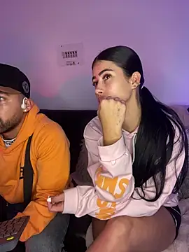 Sweet and caramel online show from February 2, 2025, 2:24 pm