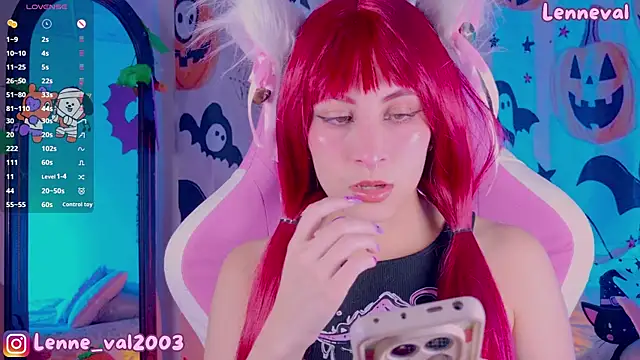 Snapshot of Lenneval1 chatting on October 17, 2025, 2:26 am Lenneval1 online show from October 17, 2025, 2:26 am