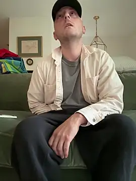 longcurved212121 online show from October 15, 2025, 12:13 pm