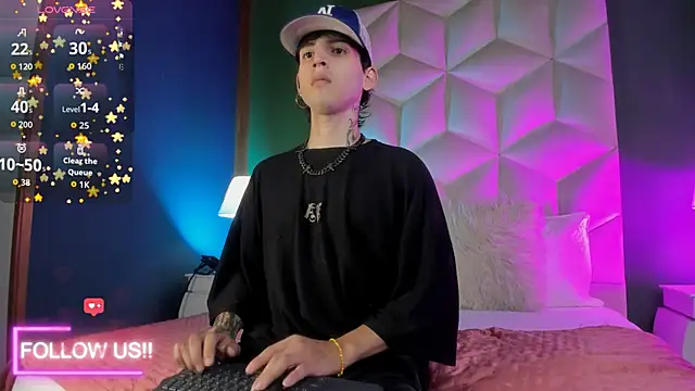 Snapshot of sett_and_gwen chatting on September 20, 2025, 4:06 am sett and gwen online show from September 20, 2025, 4:06 am