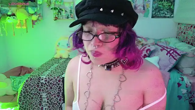 lady noize online show from April 28, 2026, 2:27 am
