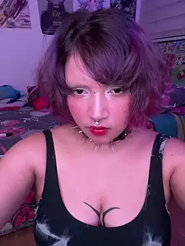 Snapshot of lady_noize chatting on July 14, 2026, 2:05 am lady noize online show from July 14, 2026, 2:05 am