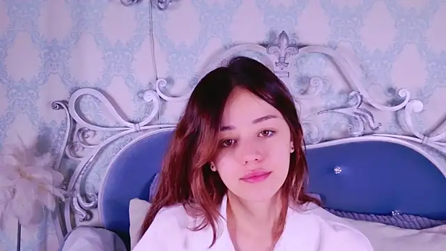 STELLA RICH online show from December 1, 2025, 10:49 am