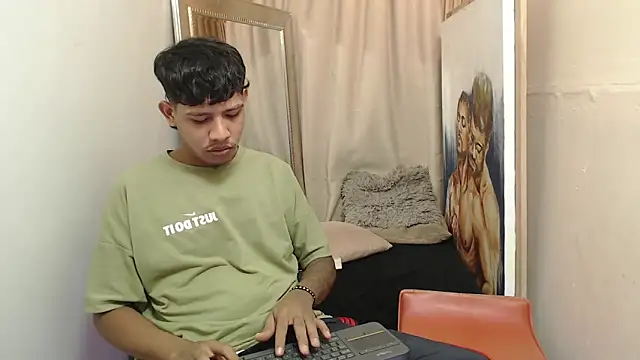 mr stiven  online show from November 27, 2025, 3:07 am