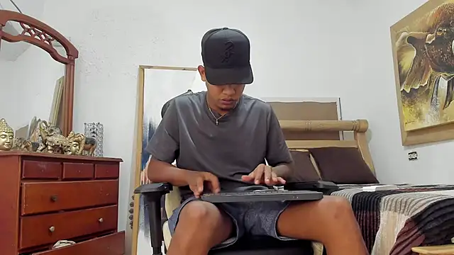 mr stiven  online show from March 14, 2026, 3:01 am