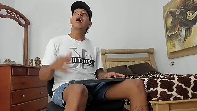 mr stiven  online show from February 23, 2026, 3:52 am