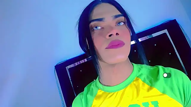 Snapshot of Theylor_Rouse chatting on November 27, 2025, 7:09 am Theylor Rouse online show from November 27, 2025, 7:09 am