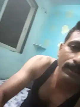 Smarterboytravel online show from October 29, 2025, 10:52 pm