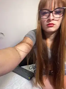 Liah ferrer online show from November 15, 2025, 11:25 am