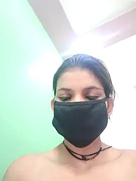 Snapshot of Aafreen_36 chatting on April 2, 2026, 2:19 am Aafreen 36 online show from April 2, 2026, 2:19 am