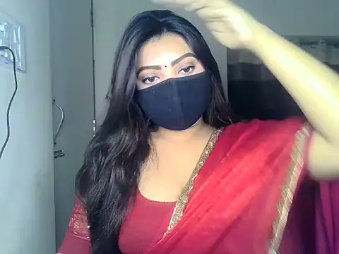 ishi Beauty online show from May 5, 2026, 4:37 am