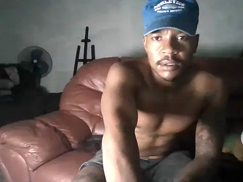 Snapshot of Goodwooddbn chatting on December 2, 2025, 3:36 pm Goodwooddbn online show from December 2, 2025, 3:36 pm