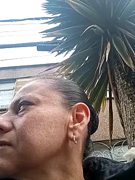 Snapshot of sasi_luna chatting on November 28, 2025, 2:06 pm sasi luna online show from November 28, 2025, 2:06 pm