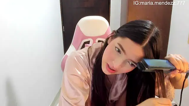 maria mendez  online show from October 30, 2025, 3:05 am