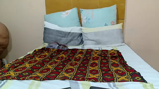 Bbw255 online show from October 29, 2025, 6:34 am