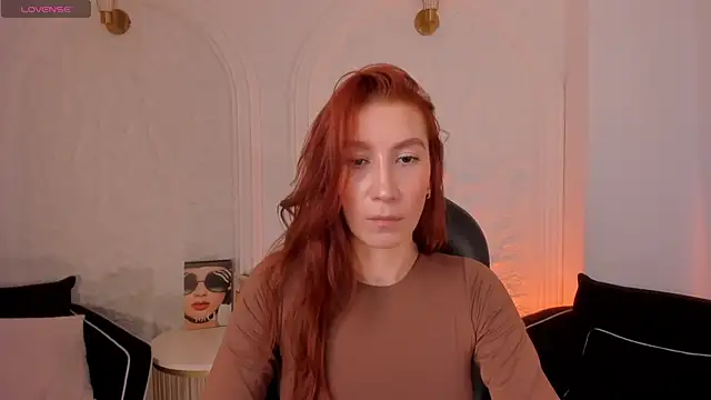 Snapshot of MiaFarrell_ chatting on July 29, 2026, 5:01 pm MiaFarrell online show from July 29, 2026, 5:01 pm