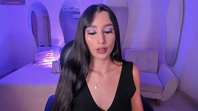 Snapshot of BellaCarteer_ chatting on July 25, 2026, 8:37 pm BellaCarteer online show from July 25, 2026, 8:37 pm