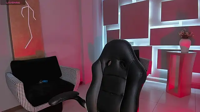 Snapshot of BellaCarteer_ chatting on October 15, 2025, 10:56 am BellaCarteer online show from October 15, 2025, 10:56 am