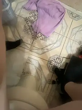 HoneyCoconuts online show from February 13, 2025, 9:09 am