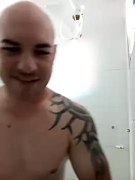 Snapshot of sigma358 chatting on December 17, 2024, 5:15 pm sigma358 online show from December 17, 2024, 5:15 pm