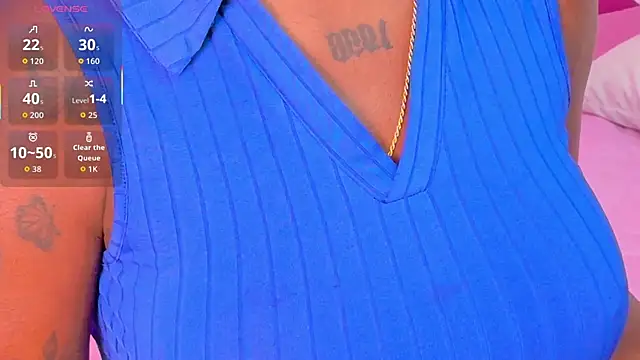 Snapshot of kinkyandsavage chatting on November 26, 2025, 7:25 pm kinkyandsavage online show from November 26, 2025, 7:25 pm