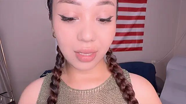 Snapshot of PurrrfectMiko chatting on July 16, 2026, 4:04 pm PurrrfectMiko online show from July 16, 2026, 4:04 pm