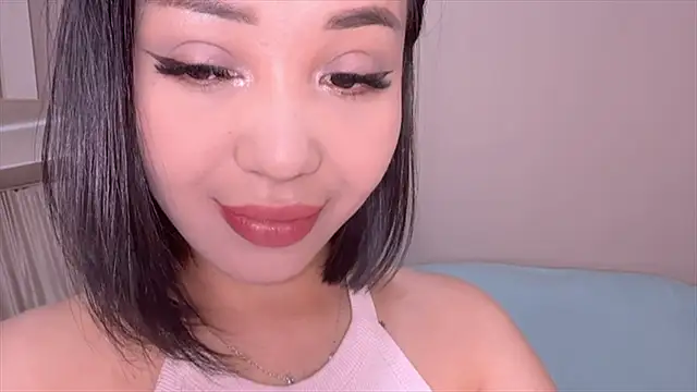 Snapshot of PurrrfectMiko chatting on June 19, 2026, 4:35 pm PurrrfectMiko online show from June 19, 2026, 4:35 pm
