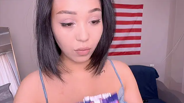Snapshot of PurrrfectMiko chatting on July 14, 2026, 1:06 pm PurrrfectMiko online show from July 14, 2026, 1:06 pm