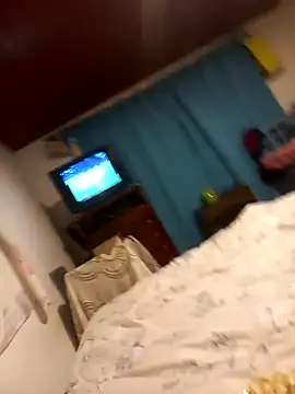 Snapshot of 1418edwar chatting on January 27, 2025, 12:54 am 1418edwar online show from January 27, 2025, 12:54 am