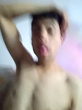 Snapshot of 1418edwar chatting on December 31, 2024, 2:08 am 1418edwar online show from December 31, 2024, 2:08 am