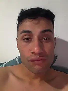 Snapshot of 1418edwar chatting on March 9, 2026, 11:08 pm 1418edwar online show from March 9, 2026, 11:08 pm