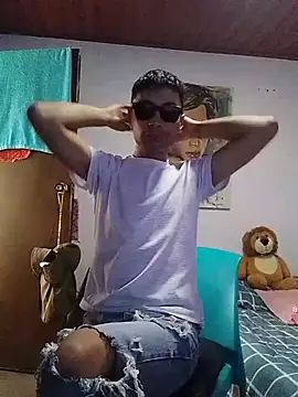 Snapshot of 1418edwar chatting on January 17, 2026, 6:00 pm 1418edwar online show from January 17, 2026, 6:00 pm