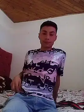 Snapshot of 1418edwar chatting on January 10, 2026, 7:20 pm 1418edwar online show from January 10, 2026, 7:20 pm