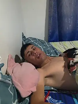 Snapshot of 1418edwar chatting on March 8, 2026, 2:04 am 1418edwar online show from March 8, 2026, 2:04 am