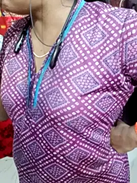 Snapshot of _Hot-Couple chatting on June 27, 2026, 5:46 am Hot-Couple online show from June 27, 2026, 5:46 am