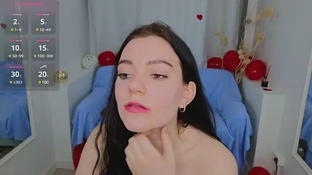 Snapshot of Lana__Cute_ chatting on February 12, 2025, 5:58 pm Lana Cute online show from February 12, 2025, 5:58 pm