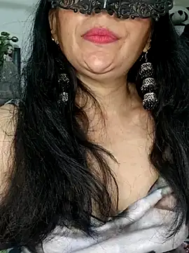 Snapshot of sexy_bhabhi69 chatting on May 7, 2026, 6:33 pm sexy bhabhi69 online show from May 7, 2026, 6:33 pm