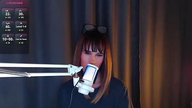 Snapshot of Cassie_Bae chatting on March 18, 2025, 9:23 am Cassie Bae online show from March 18, 2025, 9:23 am