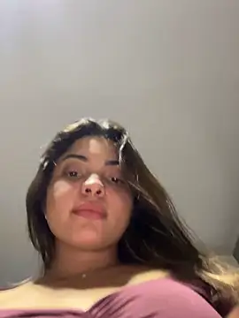 Snapshot of Nicollygriu chatting on October 10, 2025, 2:34 am Nicollygriu online show from October 10, 2025, 2:34 am