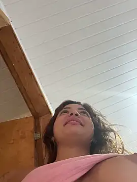 Snapshot of Nicollygriu chatting on March 9, 2026, 2:20 pm Nicollygriu online show from March 9, 2026, 2:20 pm