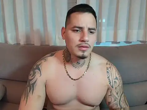 Snapshot of Geishastudios chatting on November 25, 2025, 9:31 am Geishastudios online show from November 25, 2025, 9:31 am