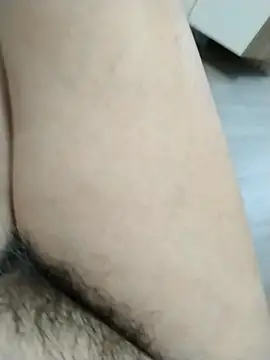 Snapshot of Dannydy2015 chatting on October 31, 2025, 12:35 pm Dannydy2015 online show from October 31, 2025, 12:35 pm