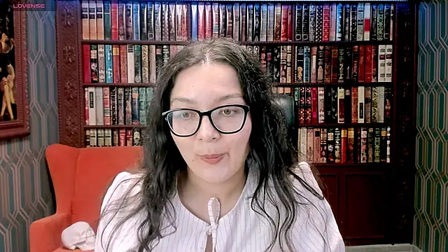 ZarifaBev online show from October 26, 2025, 5:13 pm